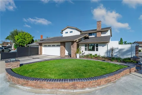 $1,800,000 | 3344 Alabama Circle, Costa Mesa, CA 92626