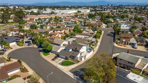 $1,800,000 | 3344 Alabama Circle, Costa Mesa, CA 92626