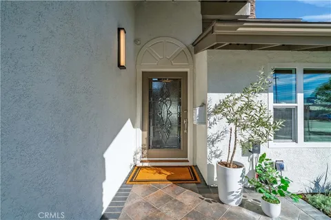 $1,800,000 | 3344 Alabama Circle, Costa Mesa, CA 92626