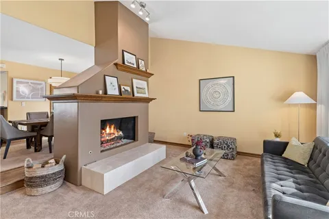 $1,800,000 | 3344 Alabama Circle, Costa Mesa, CA 92626