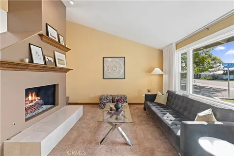 $1,800,000 | 3344 Alabama Circle, Costa Mesa, CA 92626