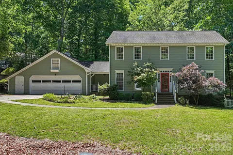 $800,000 | 5812 Camelot Drive, Charlotte, NC 28270
