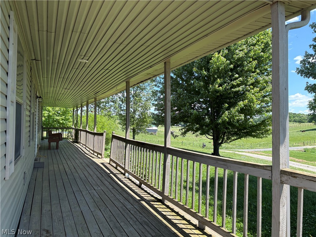 56400 Wheatley Road Barnesville, OH 43713 - Photo 4 of 40