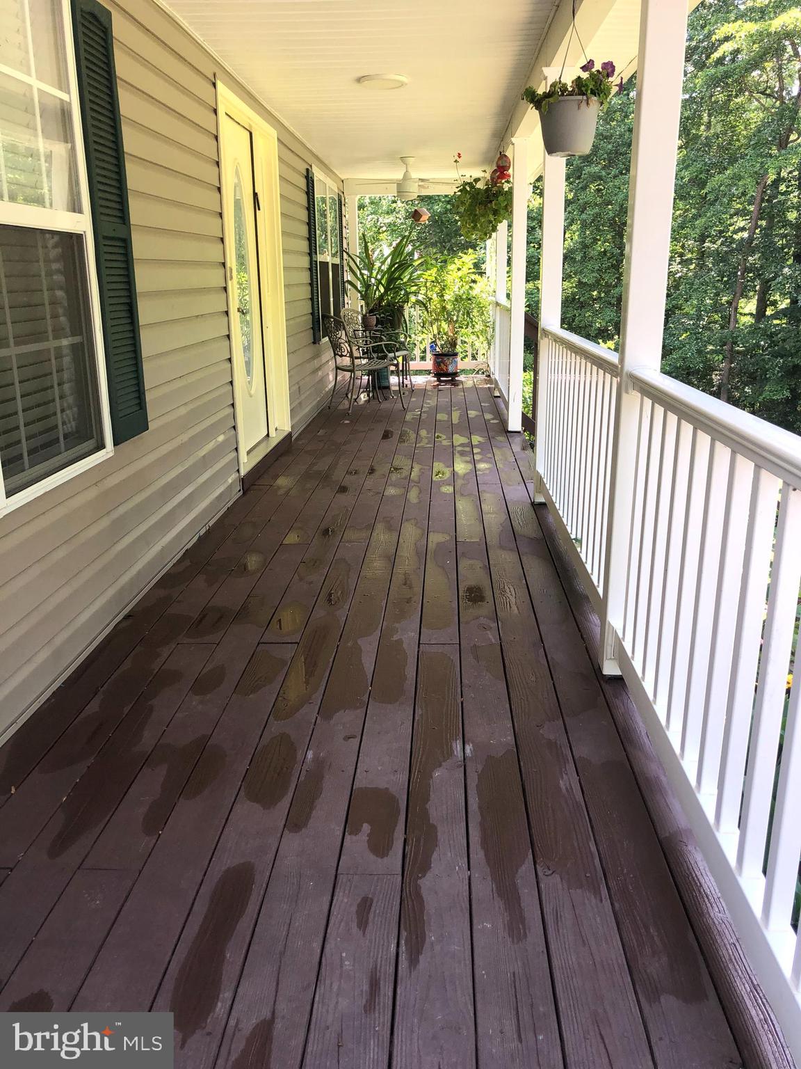 4575 Courtneys Corner Road Sumerduck, VA 22742 - Photo 8 of 145 Porches and decks refinished