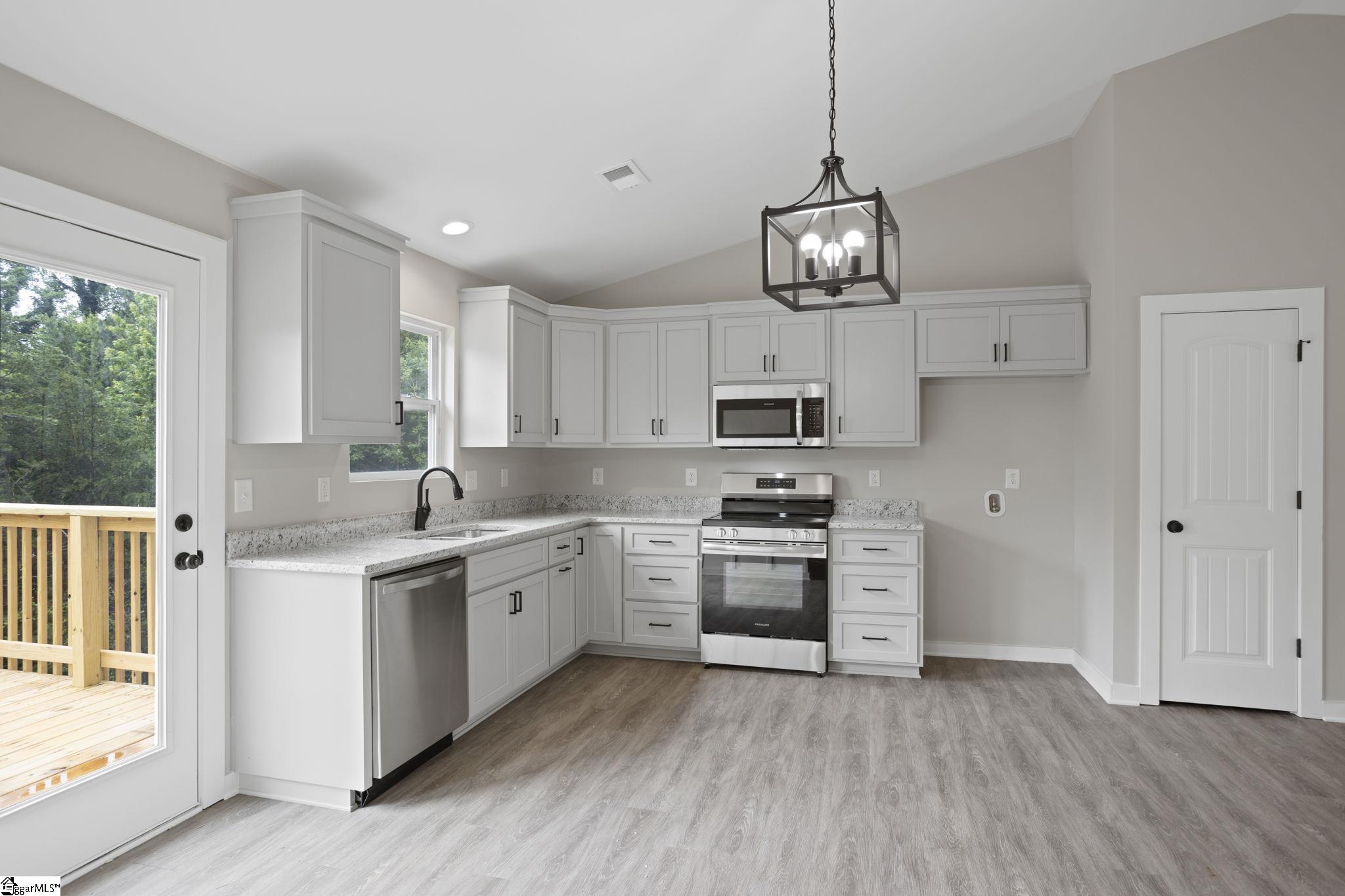 514 Crossgate Way Fountain Inn, SC 29644 - Photo 15 of 36