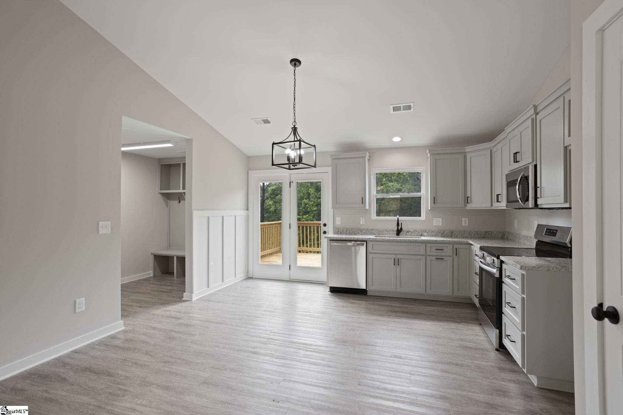 514 Crossgate Way Fountain Inn, SC 29644 - Photo 10 of 36