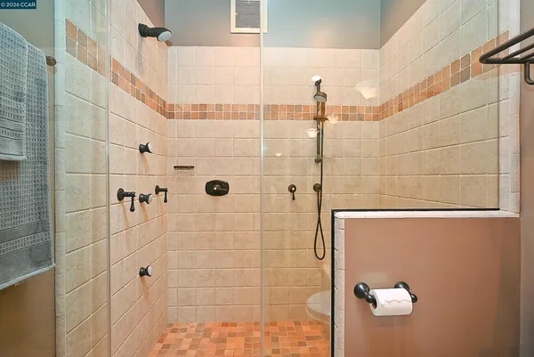 $1,275,000 | 15 Vista Hermosa, Walnut Creek, CA 94597