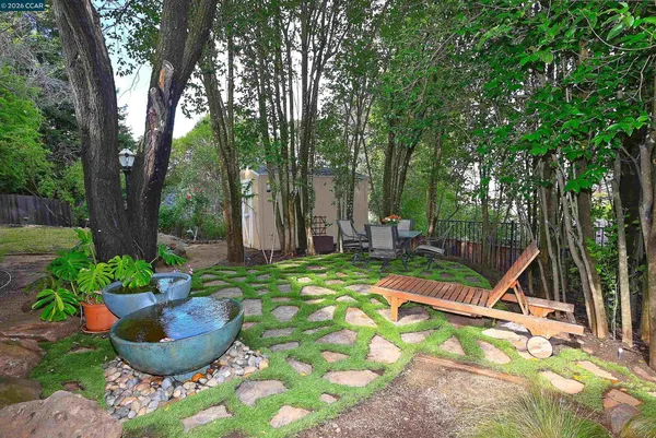 $1,275,000 | 15 Vista Hermosa, Walnut Creek, CA 94597