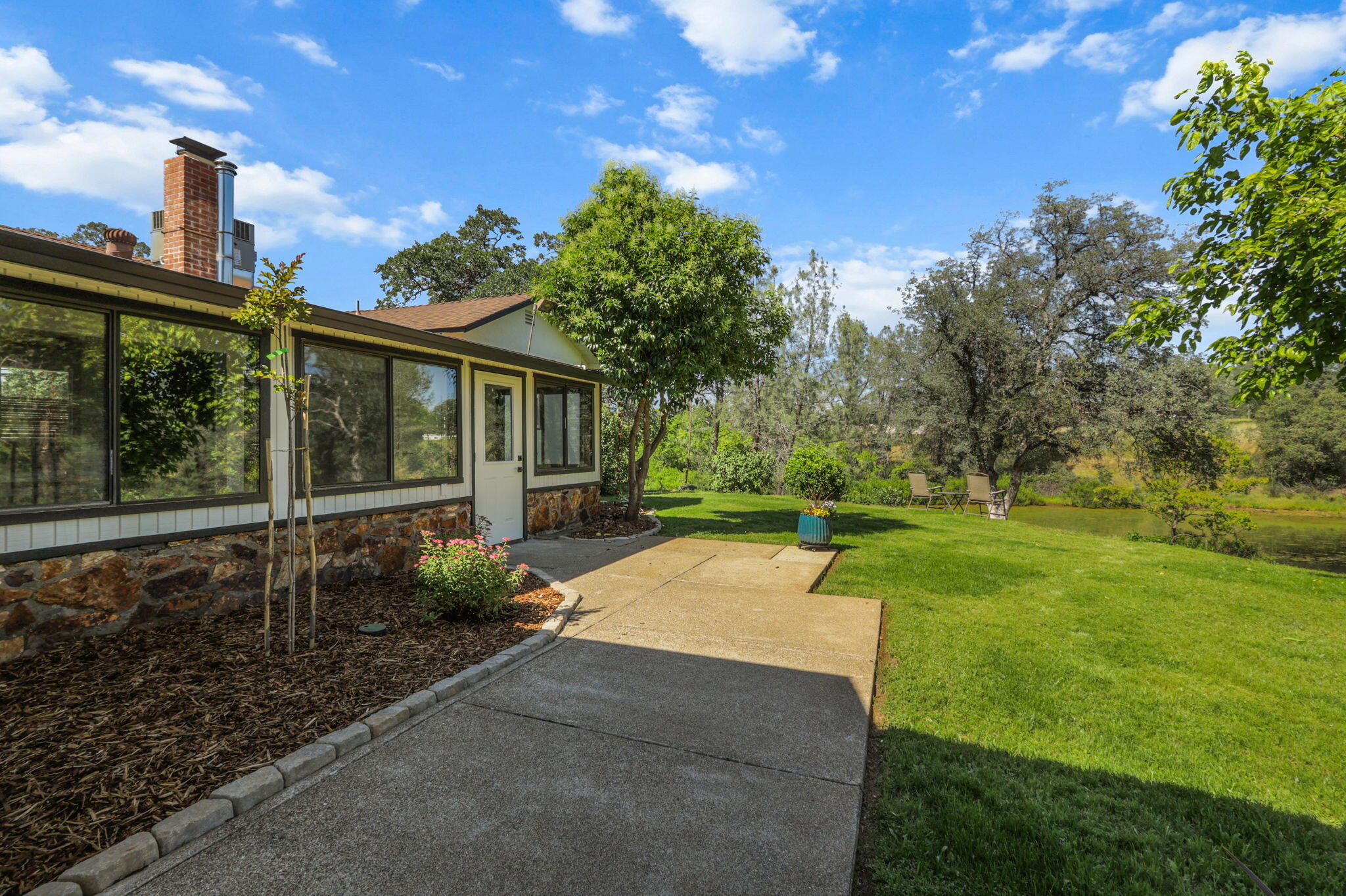 4485 Placer Road Redding, CA 96001 - Photo 37 of 77 Yard