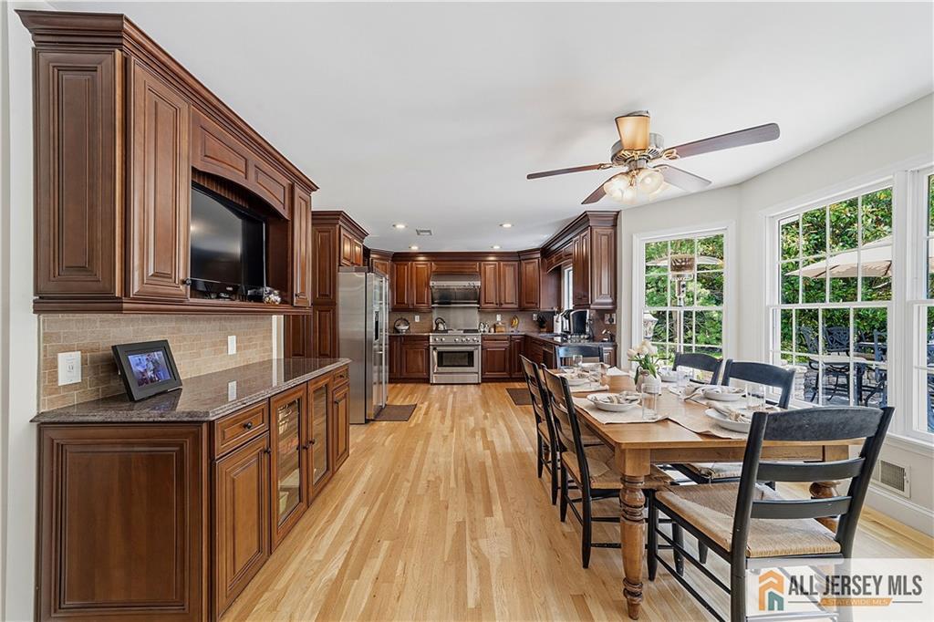 18 Dante Road Monroe Township, NJ 08831 - Photo 10 of 47