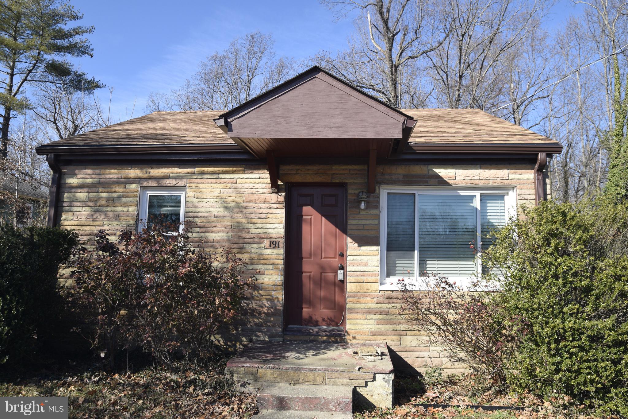 191 Deacon Road Fredericksburg, VA 22405 - Photo 2 of 14