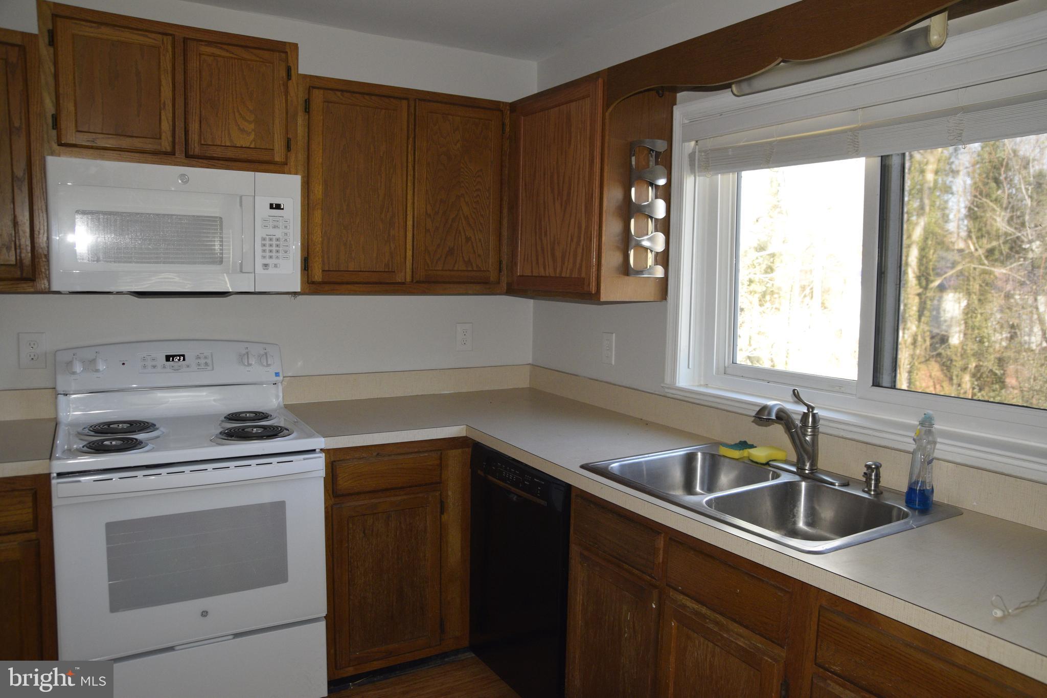 191 Deacon Road Fredericksburg, VA 22405 - Photo 7 of 14