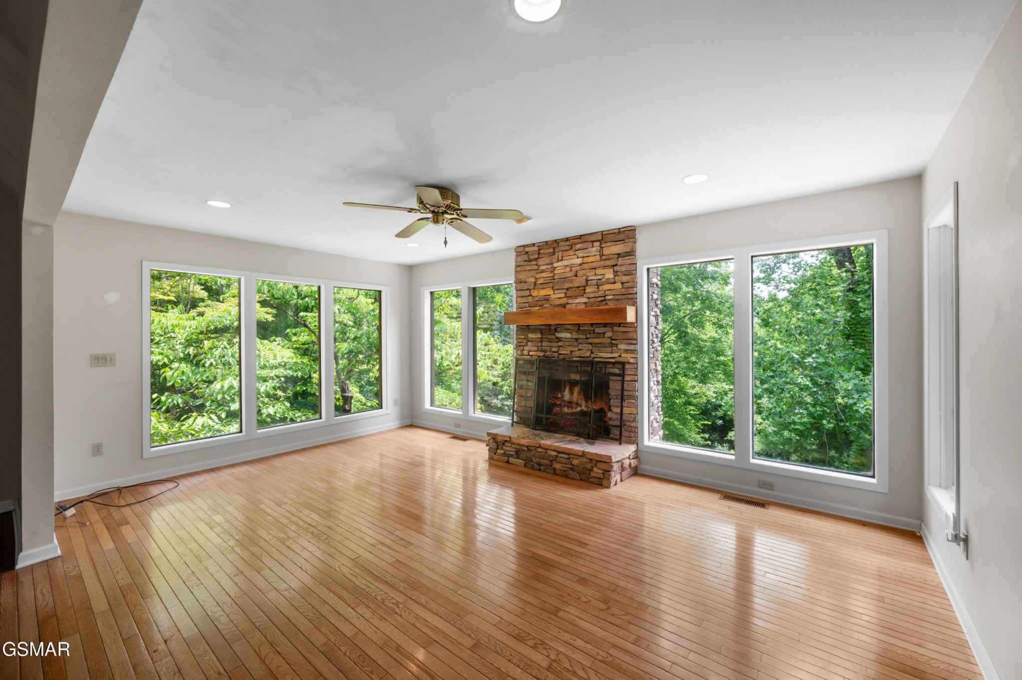 2369 Goldrush Road Pigeon Forge, TN 37863 - Photo 4 of 59 Gallery Image 4