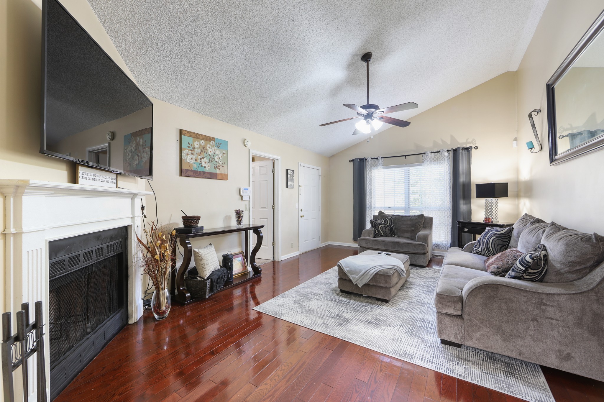 1108 Jacksons Valley Road Hermitage, TN 37076 - Photo 5 of 16 Gallery Image 5