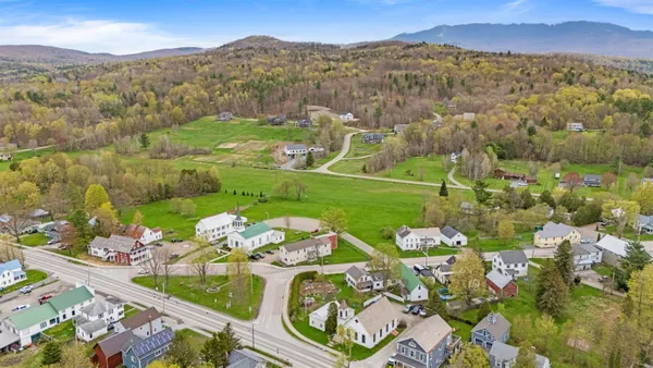 $399,000 | 394 Highway 15, Jericho, VT 05465