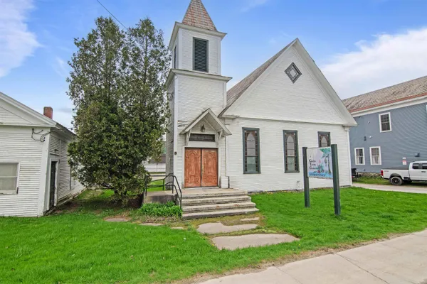 $399,000 | 394 Highway 15, Jericho, VT 05465