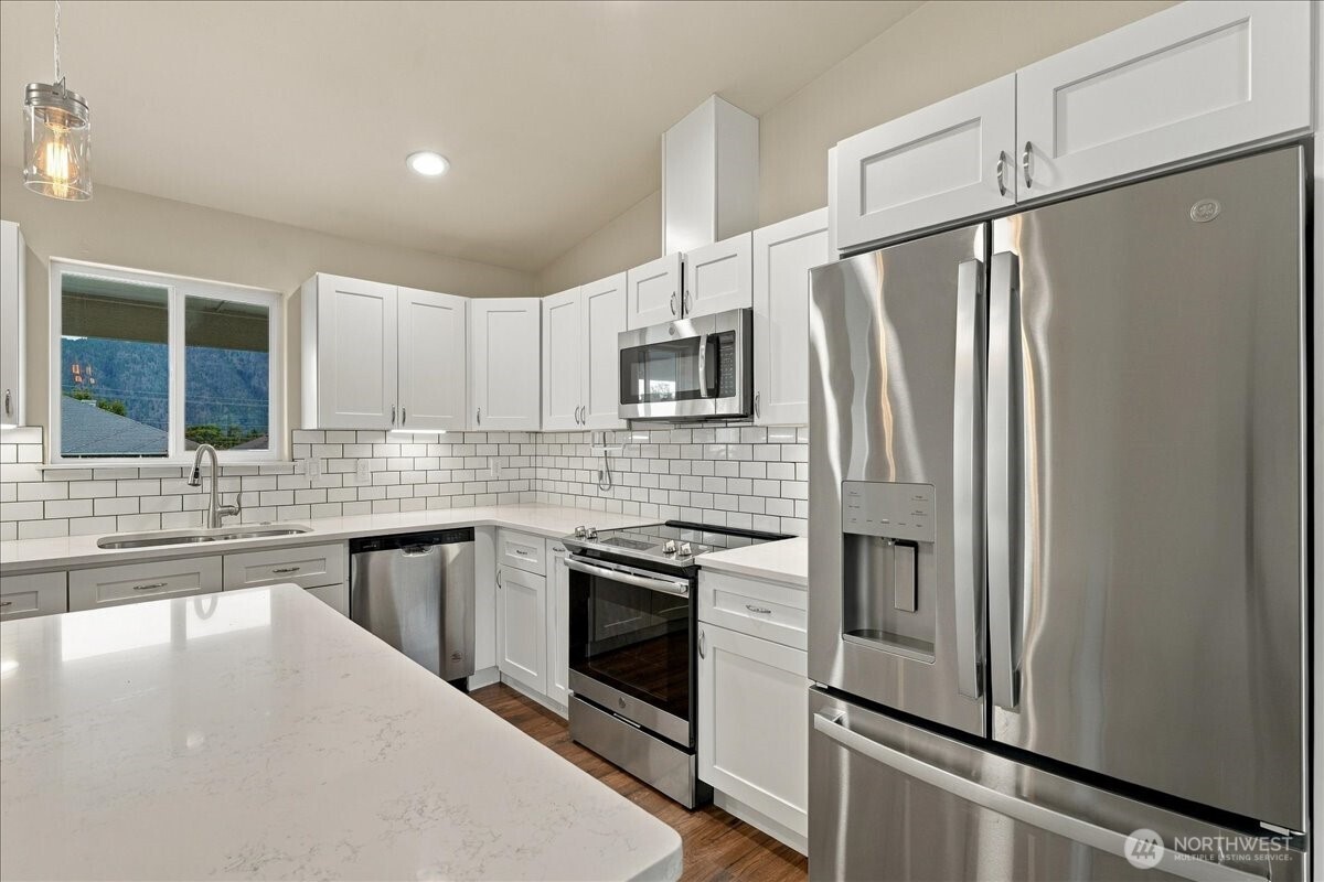 405 Ridgewood Drive Manson, WA 98831 - Photo 10 of 34 Gallery Image 10