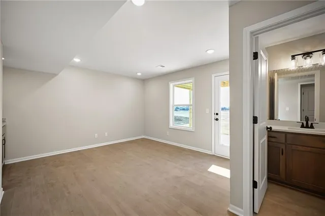 $399,900 | 11207 East 207th Street, Peculiar, MO 64078