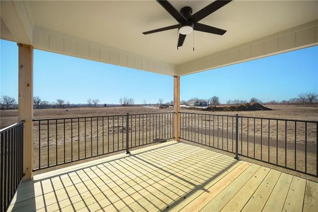 $399,900 | 11207 East 207th Street, Peculiar, MO 64078