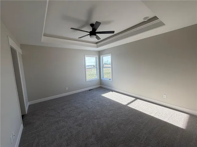 $399,900 | 11207 East 207th Street, Peculiar, MO 64078