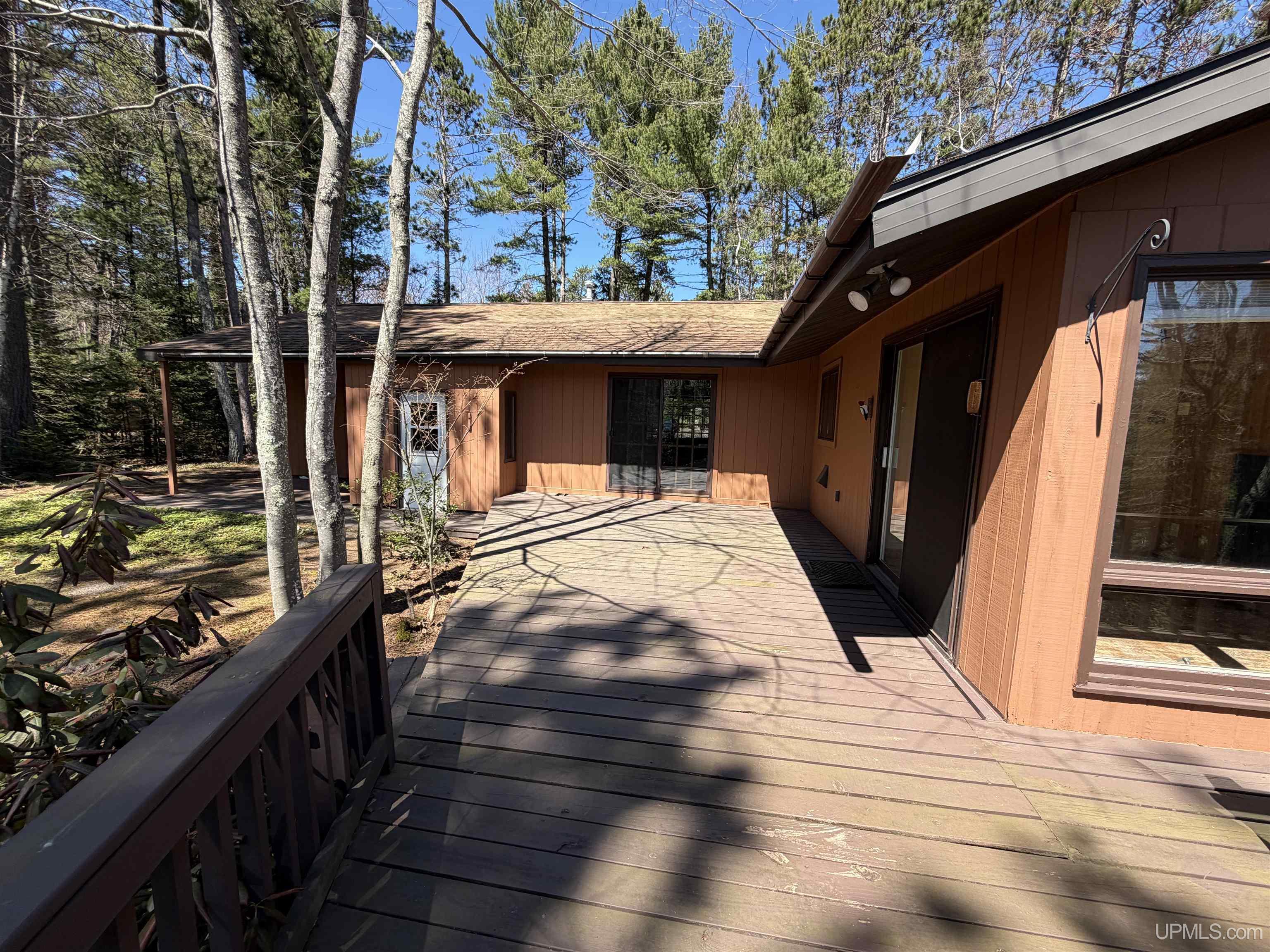 274 Riverside Road Marquette, MI 49855 - Photo 9 of 45 Gallery Image 9