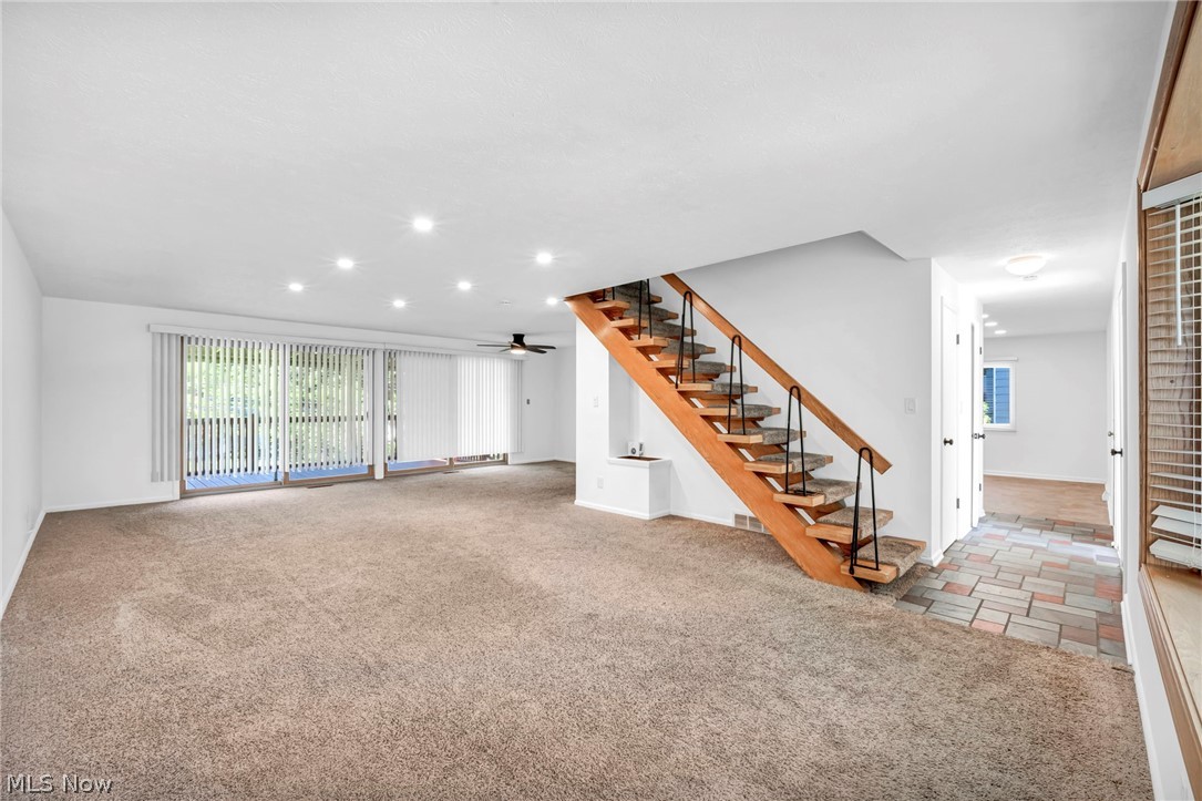 4915 Fairlawn Road Cleveland, OH 44124 - Photo 2 of 50