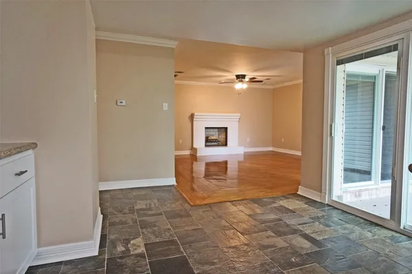 $1,950 | 1922 Westlake Way, Houston, TX 77084