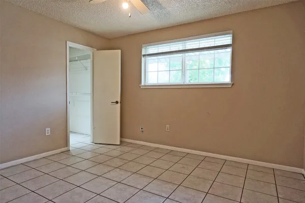 $1,950 | 1922 Westlake Way, Houston, TX 77084