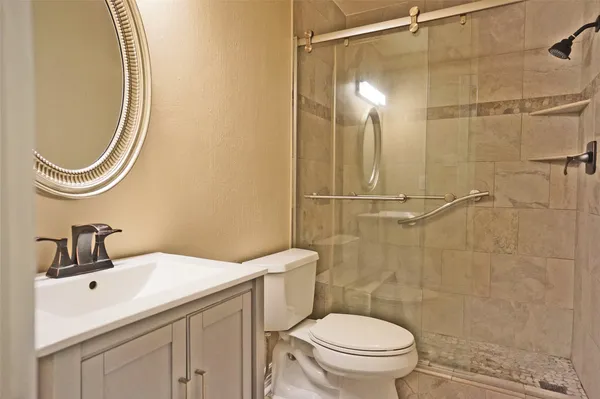 $1,950 | 1922 Westlake Way, Houston, TX 77084