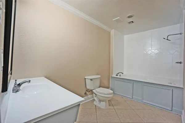 $1,950 | 1922 Westlake Way, Houston, TX 77084