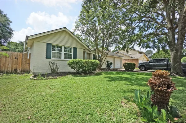 $1,950 | 1922 Westlake Way, Houston, TX 77084