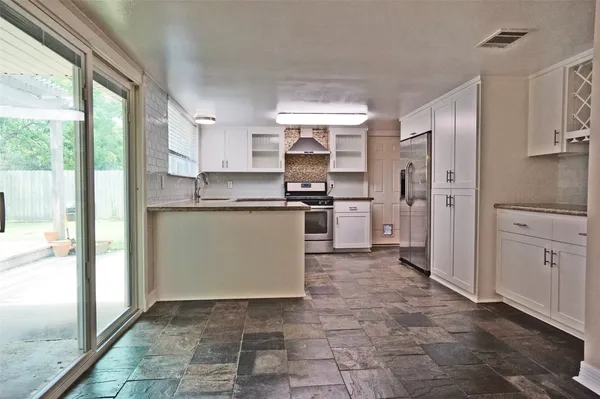 $1,950 | 1922 Westlake Way, Houston, TX 77084