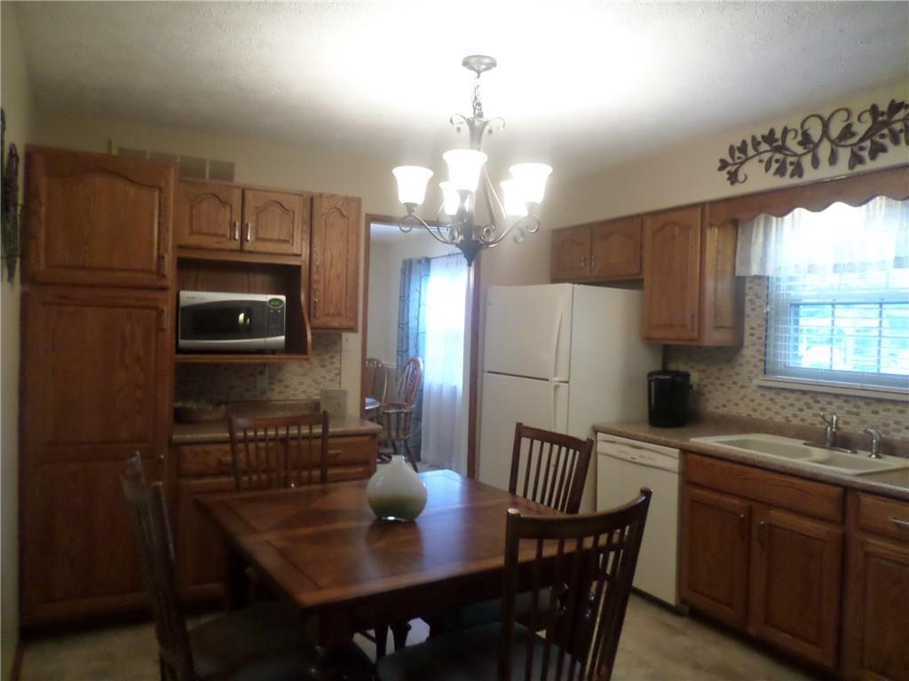 8124 North Payne Road Indianapolis, IN 46268 - Photo 12 of 26 Gallery Image 12