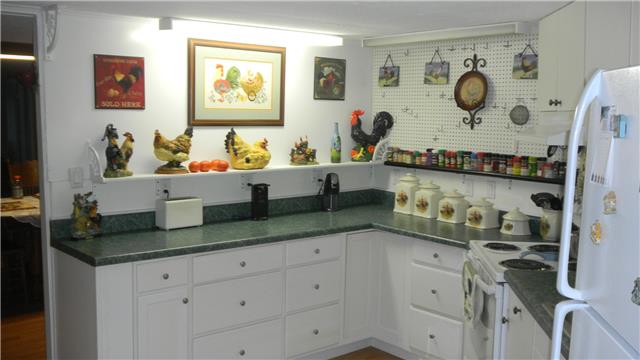 726 Greenwood Road Tullahoma, TN 37388 - Photo 5 of 20 Gallery Image 5