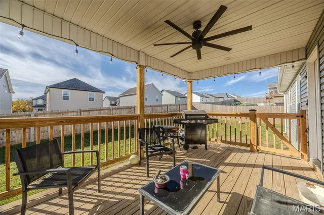 $374,900 | 205 Majestic, Waynesville, MO 65583