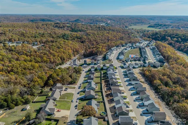 $374,900 | 205 Majestic, Waynesville, MO 65583