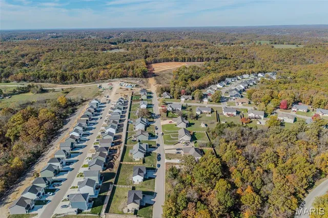 $374,900 | 205 Majestic, Waynesville, MO 65583