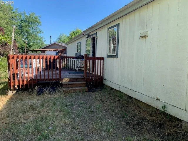 $259,000 | 157 Creekside Court, Roseburg, OR 97471