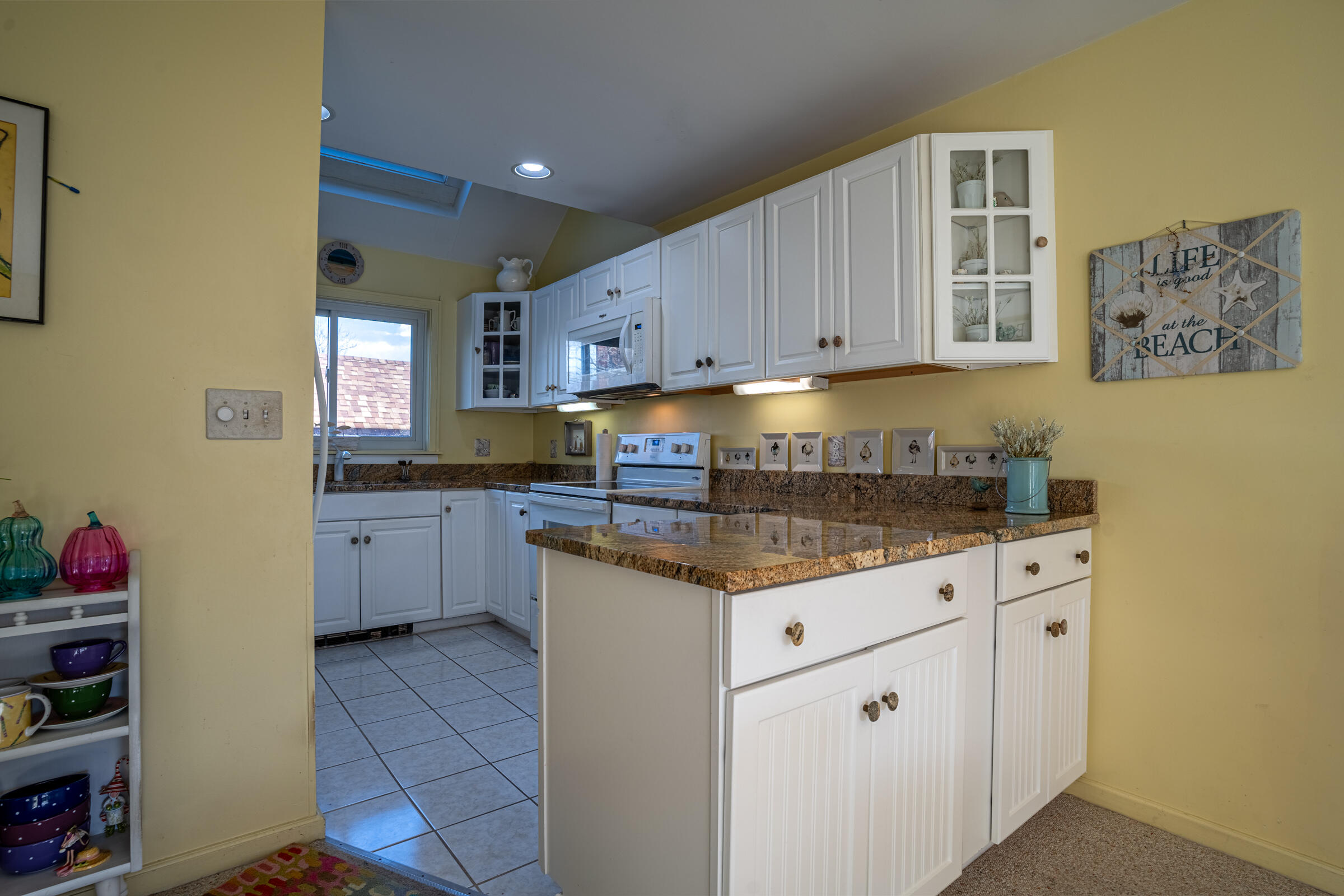 241 Sea Road, Unit 11 Kennebunk, ME 04043 - Photo 19 of 44 241 Sea Road (MLS)-13