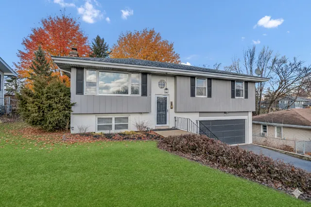 $339,900 | 103 Fir Street, Lake In The Hills, IL 60156