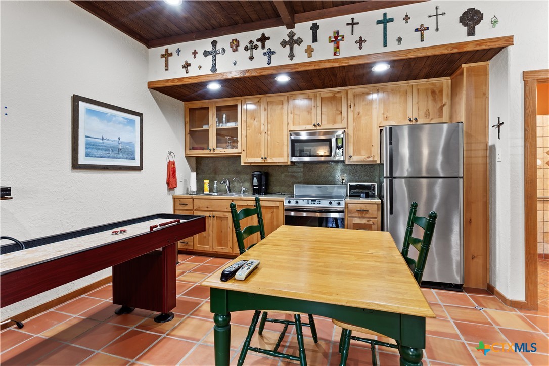 801 Treasure Oaks Road Inez, TX 77968 - Photo 30 of 48