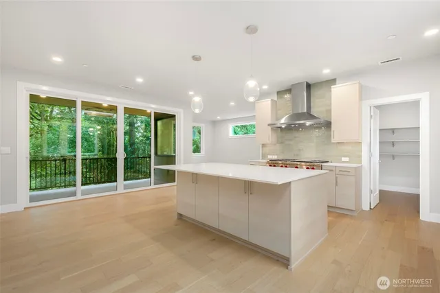 $2,525,950 | 13016 Southeast 19th Court, Bellevue, WA 98005