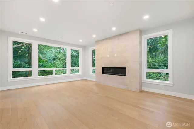 $2,525,950 | 13016 Southeast 19th Court, Bellevue, WA 98005