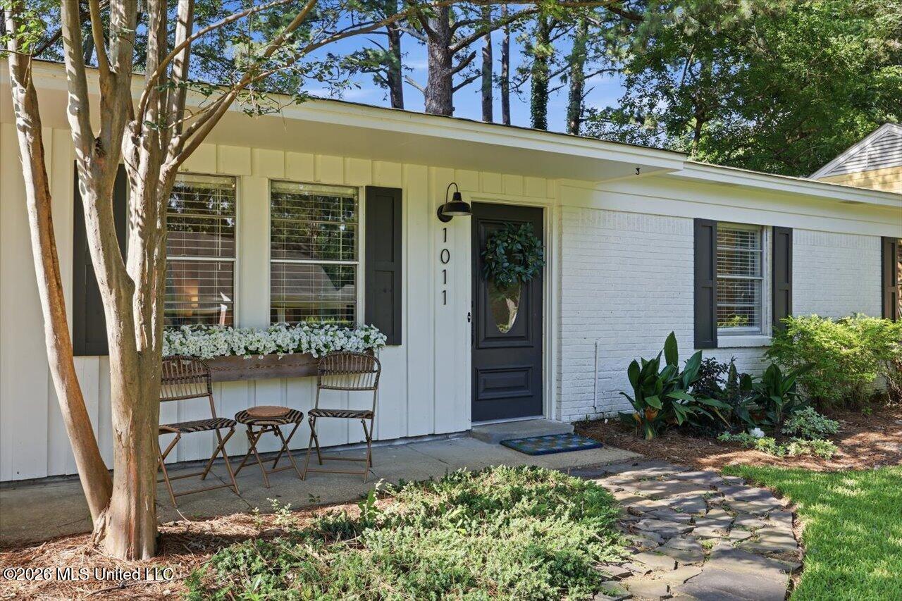 1011 Andover Street Clinton, MS 39056 - Photo 2 of 33 05-1011 Andover St _ Hometoursms.com