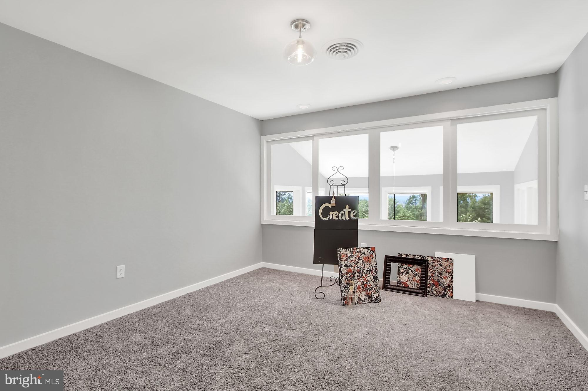 935 Upland Road York, PA 17403 - Photo 29 of 50 Gallery Image 29
