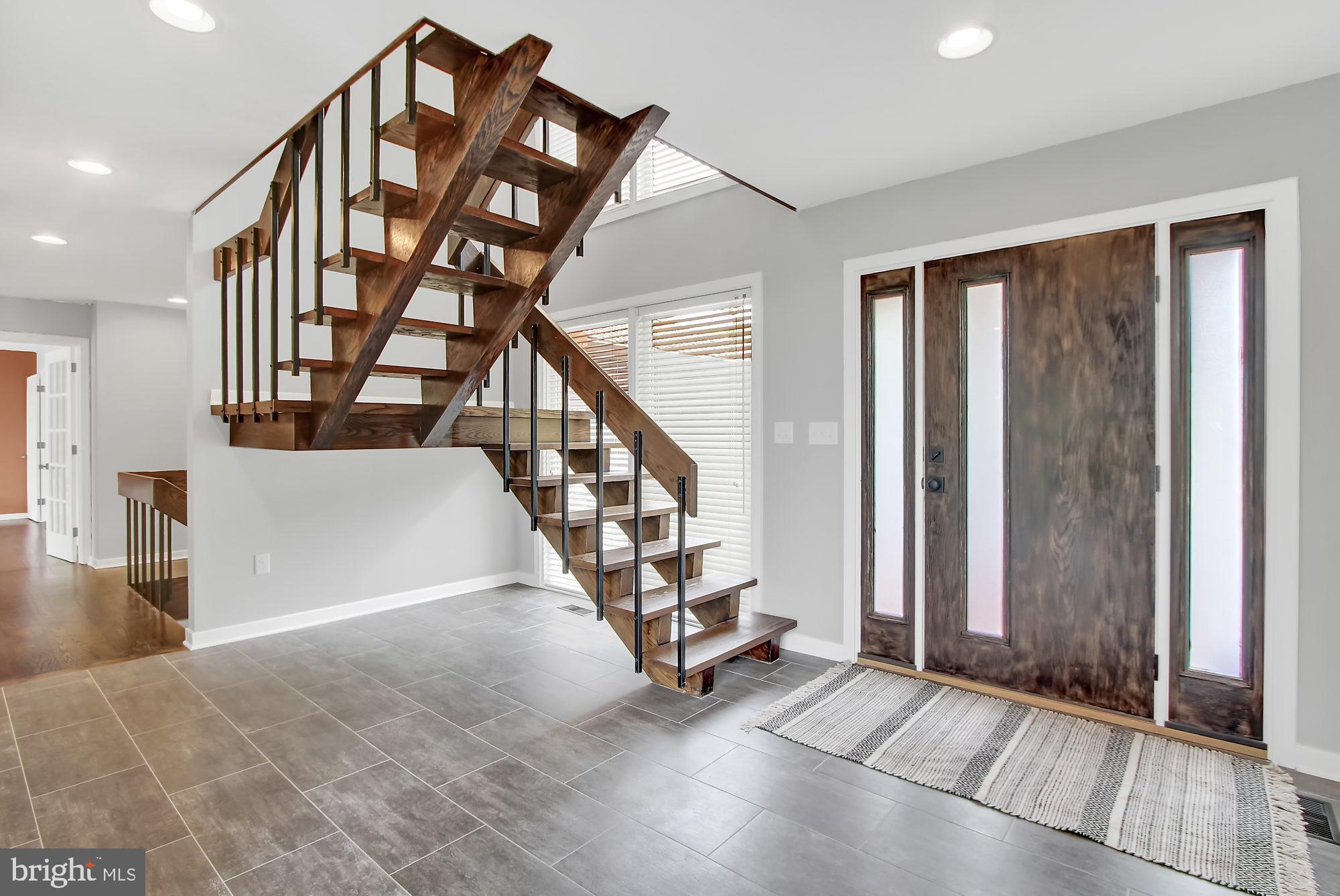 935 Upland Road York, PA 17403 - Photo 4 of 50 Gallery Image 4