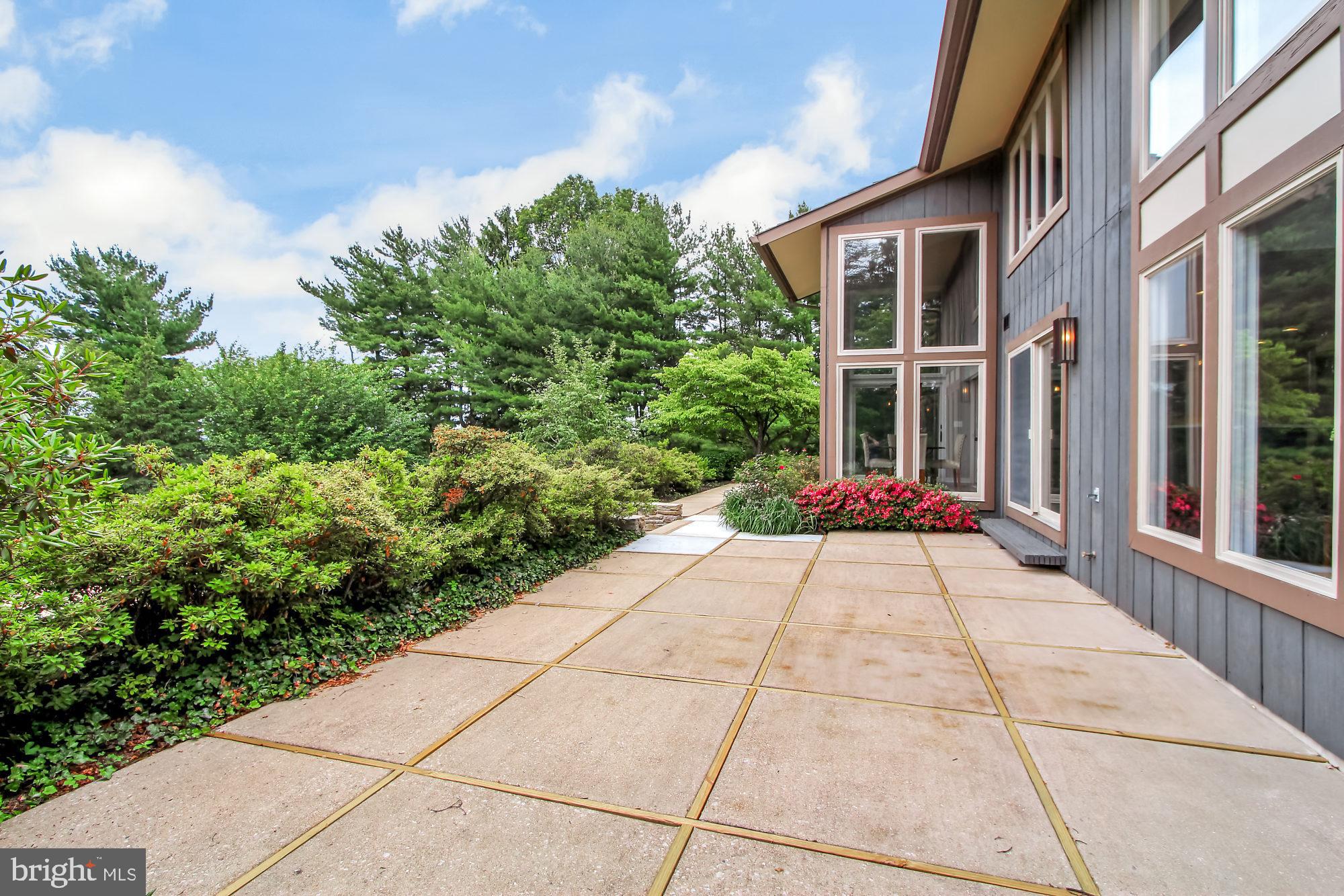 935 Upland Road York, PA 17403 - Photo 39 of 50 Gallery Image 39