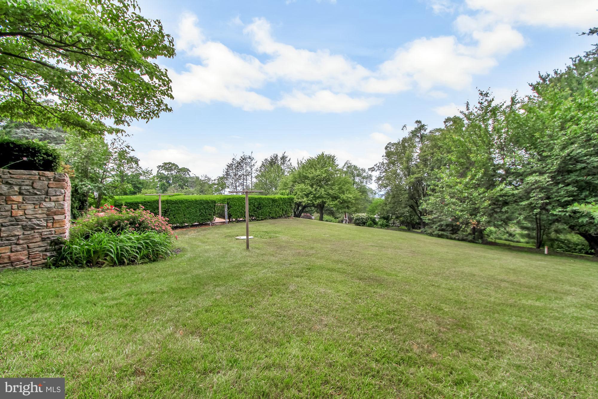 935 Upland Road York, PA 17403 - Photo 42 of 50 Gallery Image 42
