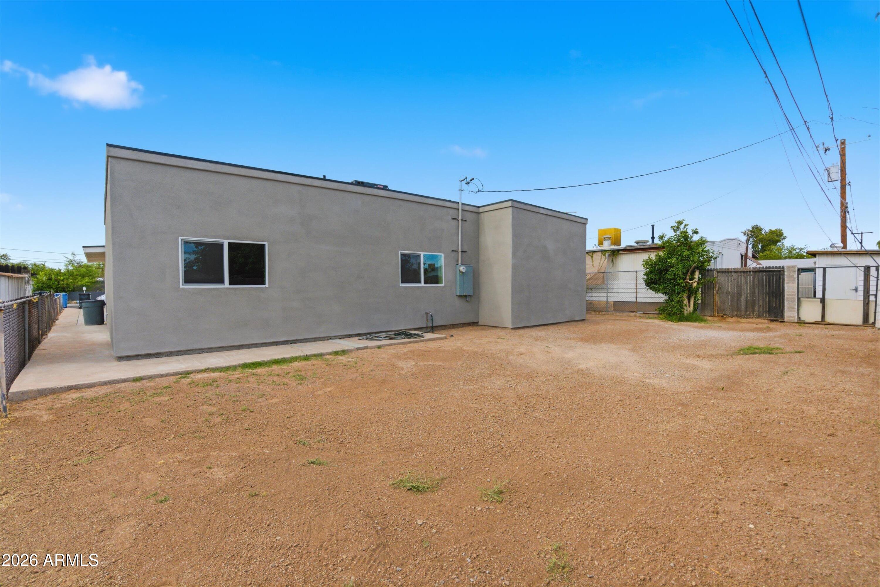 2709 East Phelps Road Phoenix, AZ 85032 - Photo 27 of 36