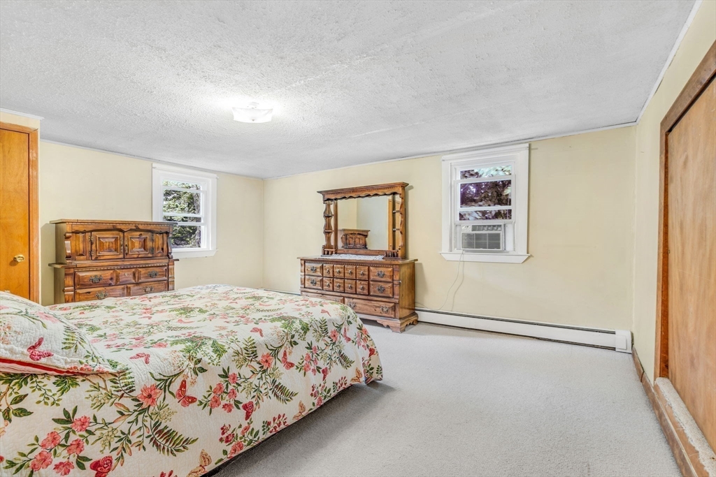 176 Topsfield Road Wenham, MA 01984 - Photo 18 of 36 Gallery Image 18